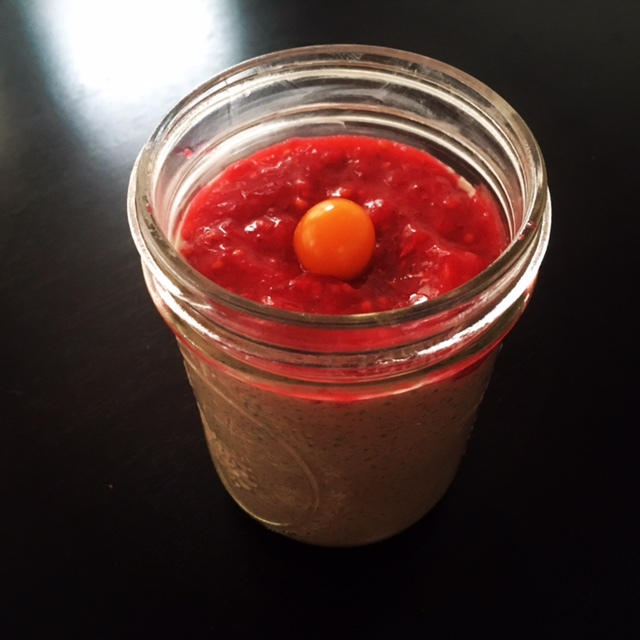 Crunchy Mandel Schocko Quark Johannisbeere